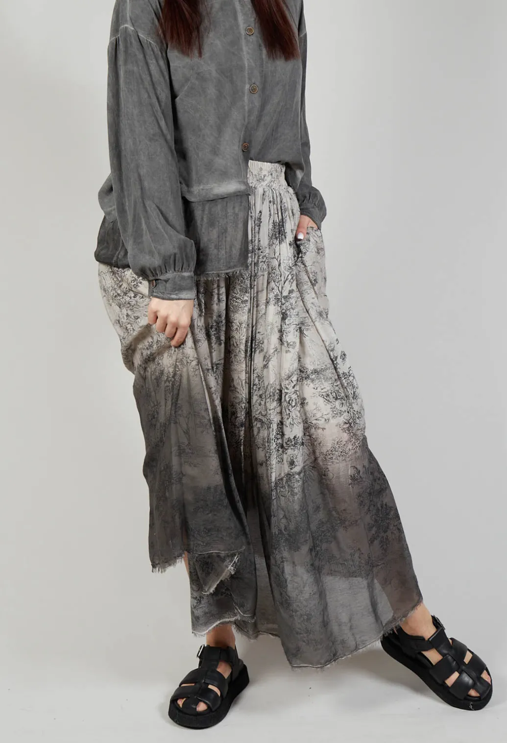 Pleated Ombre Skirt in Viscosa Seta and Cotone Degrade Gold