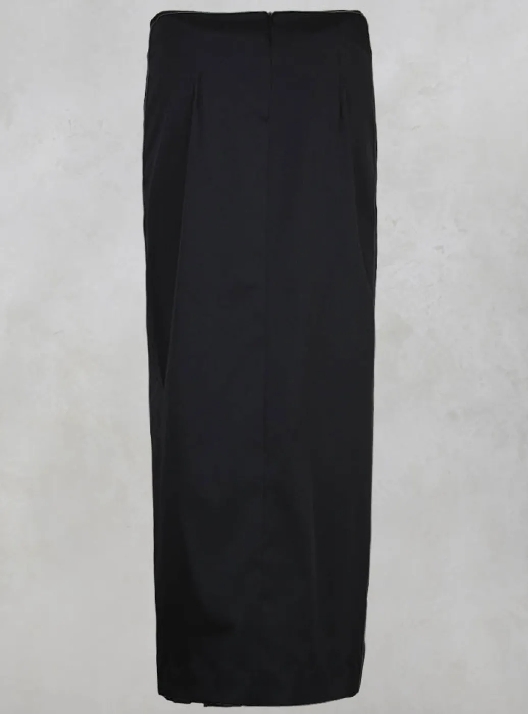Pleated Pencil Skirt with Print in Black