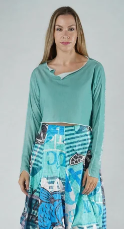 PRE-ORDER - Cropped Pullover in Malibu (Pictured in Aqua)