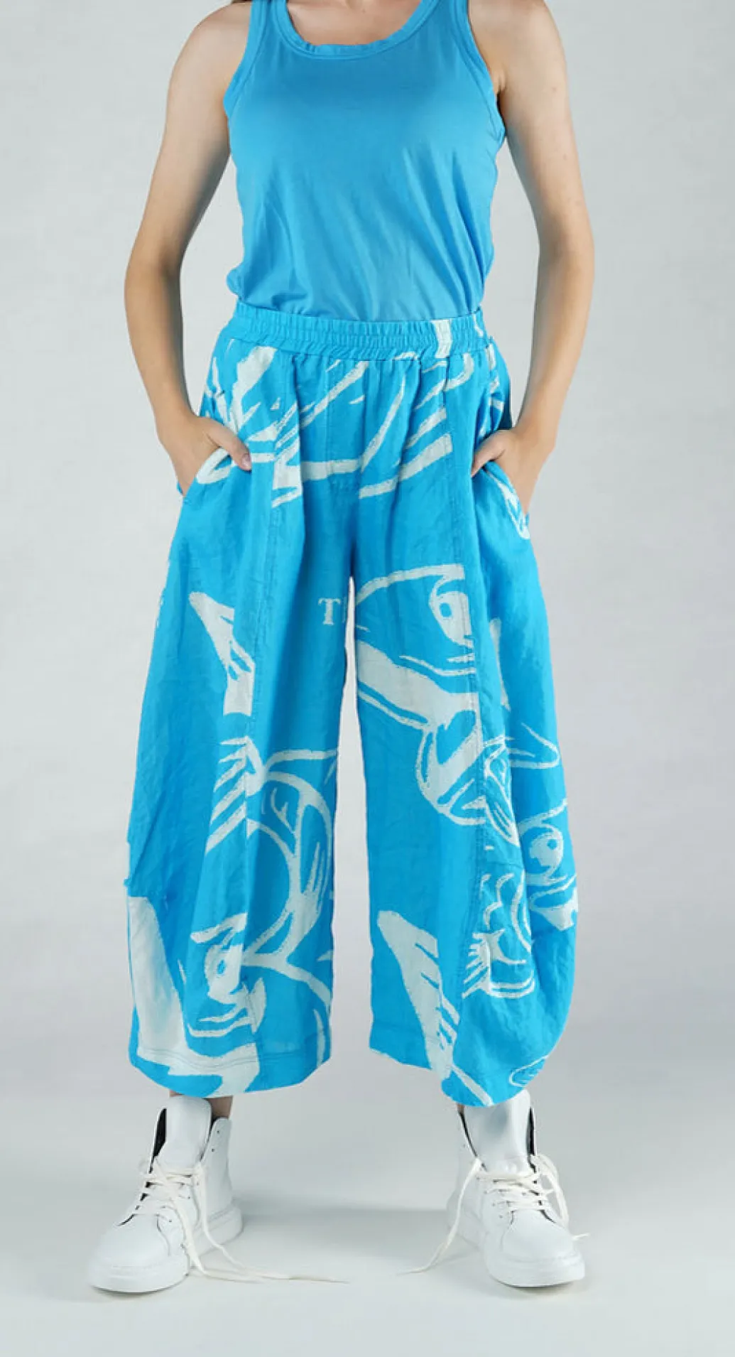 PRE-ORDER - Linen Balloon Trousers in Malibu Print