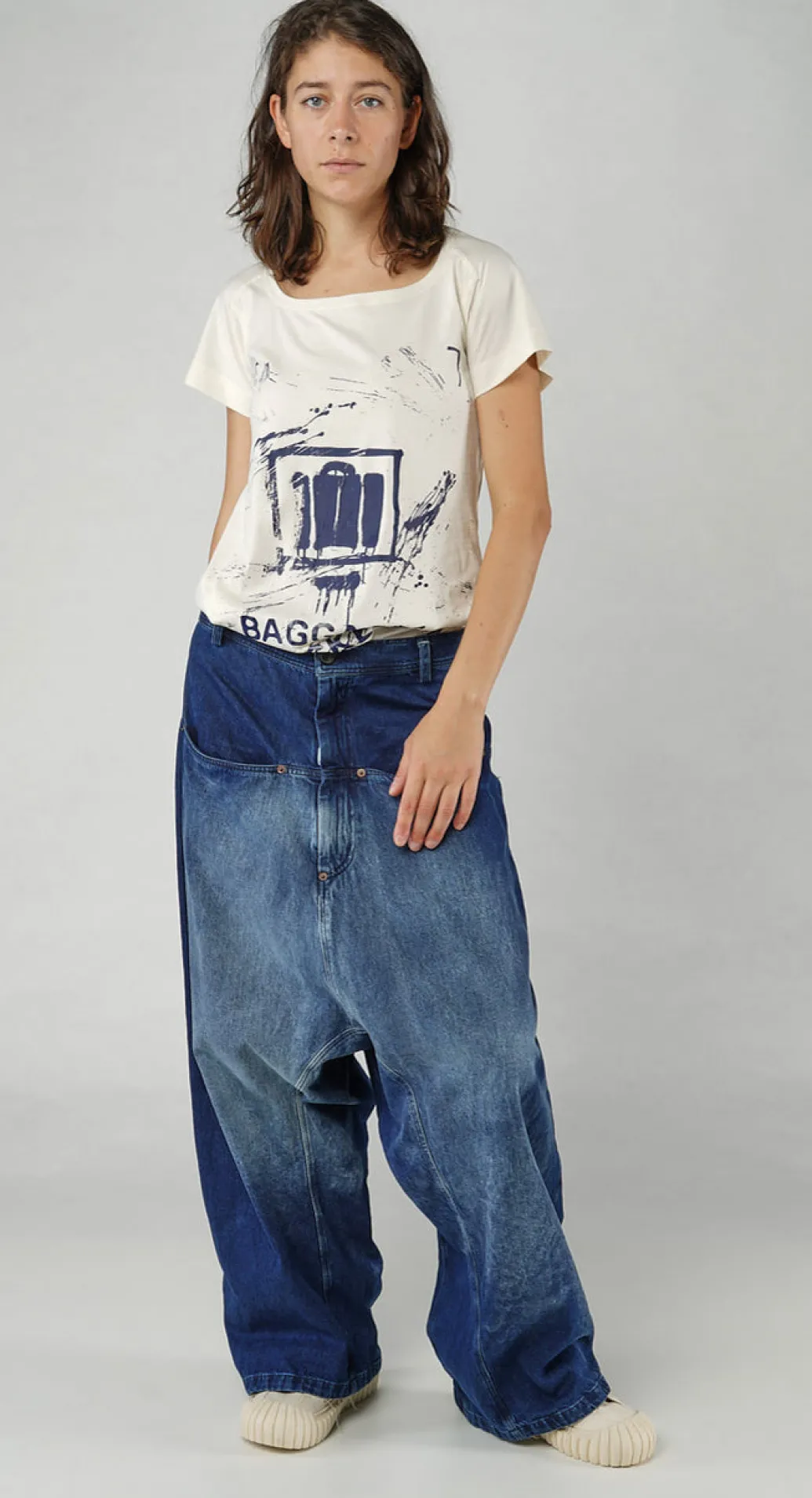 PRE-ORDER - Relaxed Fit Drop-Crotch Jeans in Bleachwash (Pictured in Stonewash)