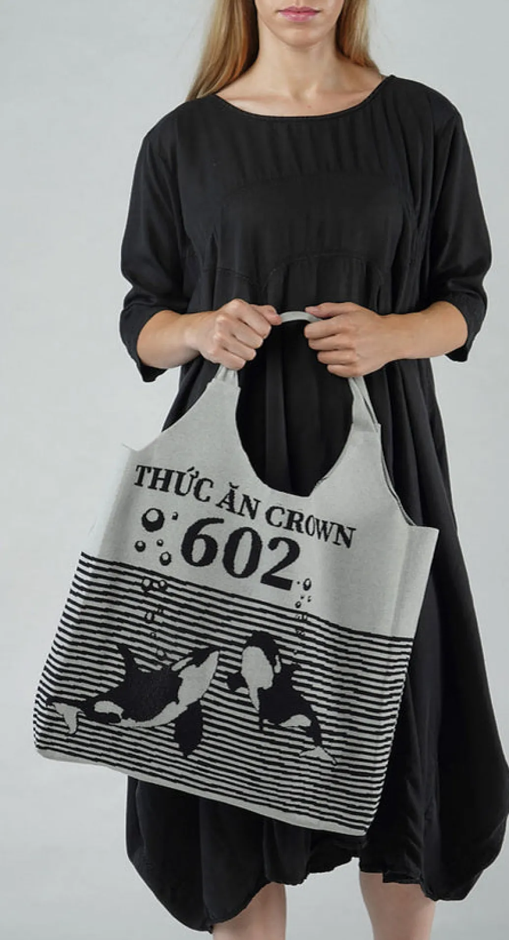 PRE-ORDER - Shopper Bag in Malibu Offwhite (Pictured in Grey Black)