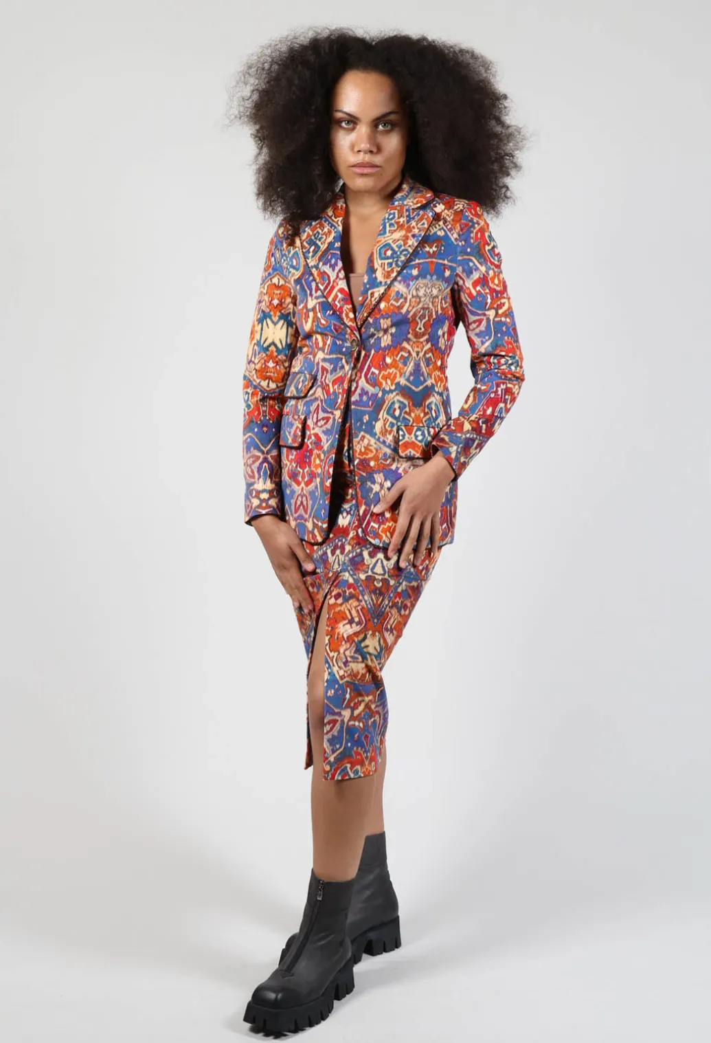 Printed Velvet Blazer in Carpet Print