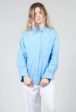 Shirt Poecillia in Celeste