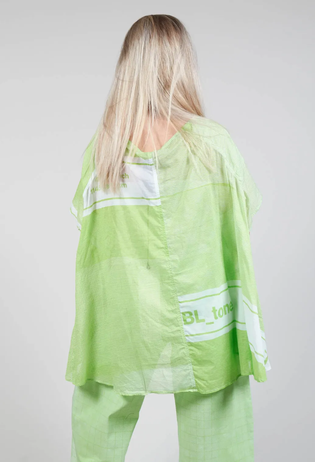 Short Sleeve Cotton Top in Lime Print