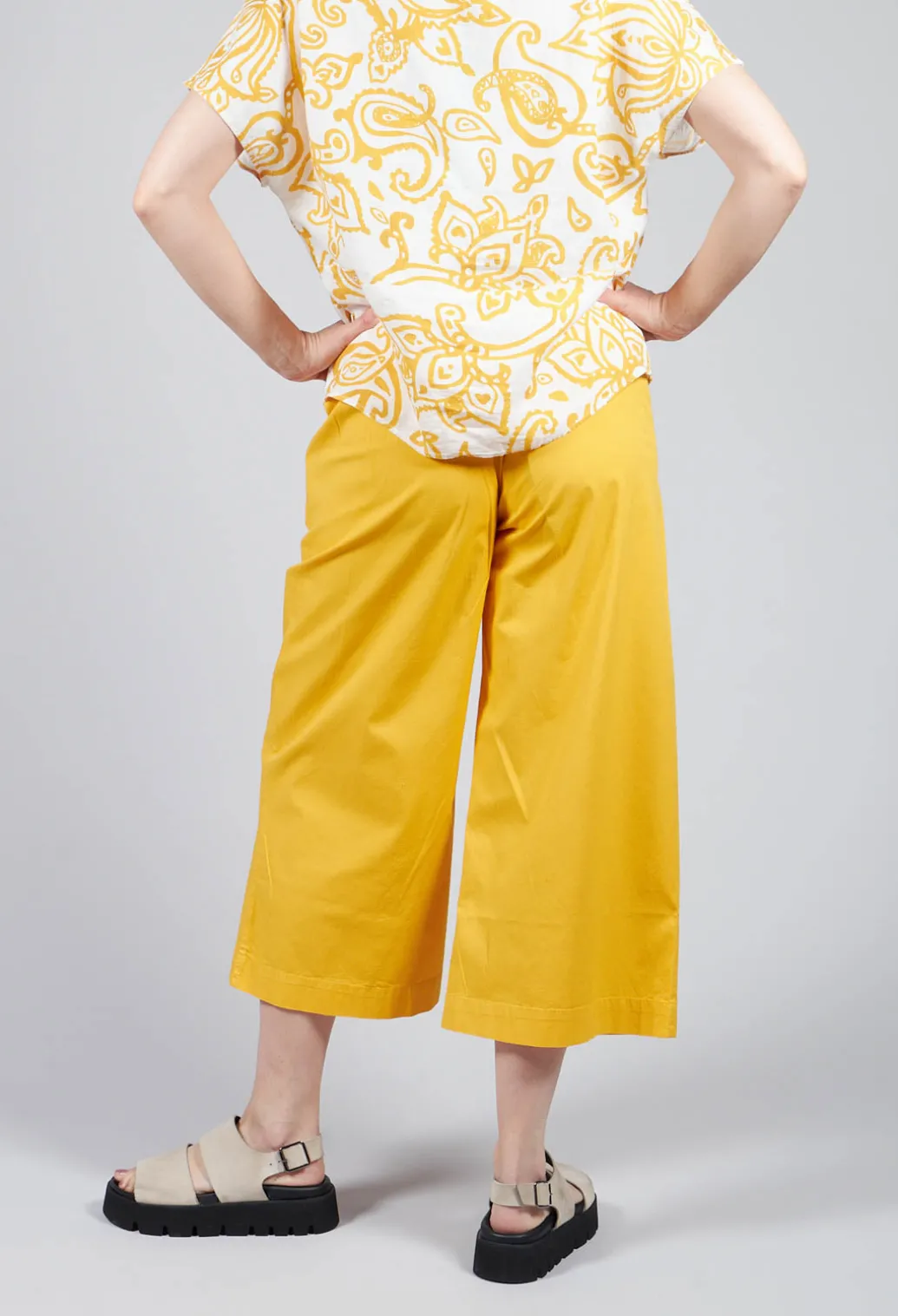 Skara Trousers in Curcuma