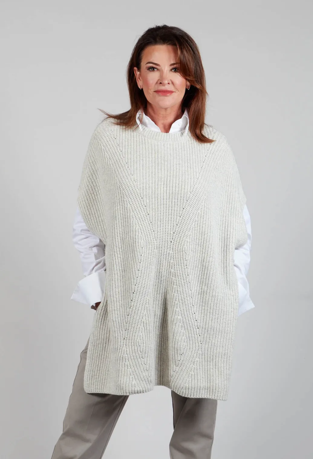 Sleeveless Chunky Jumper in Grafite Grey