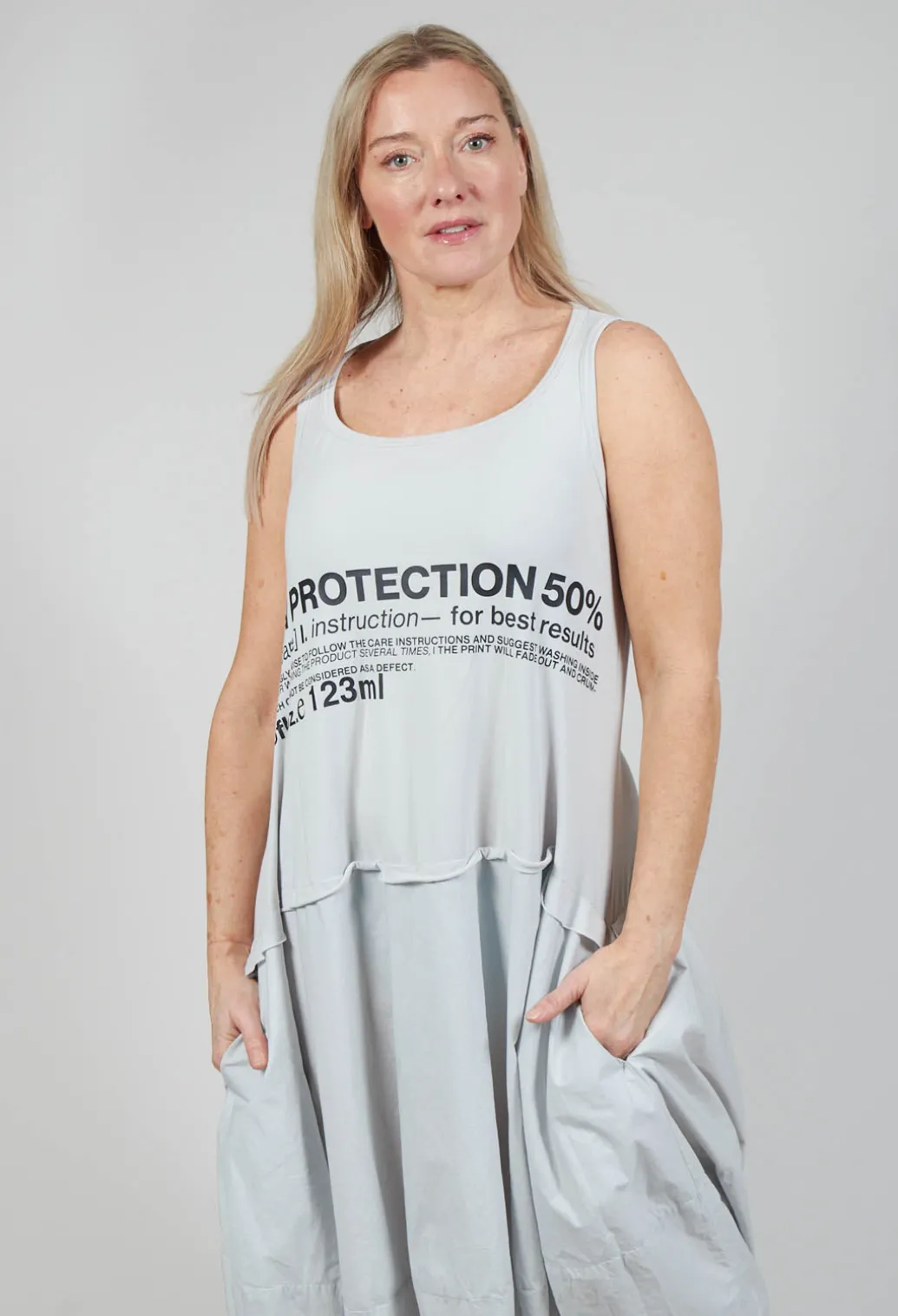 Sleeveless Dress with Lettering Motif in Grey Print
