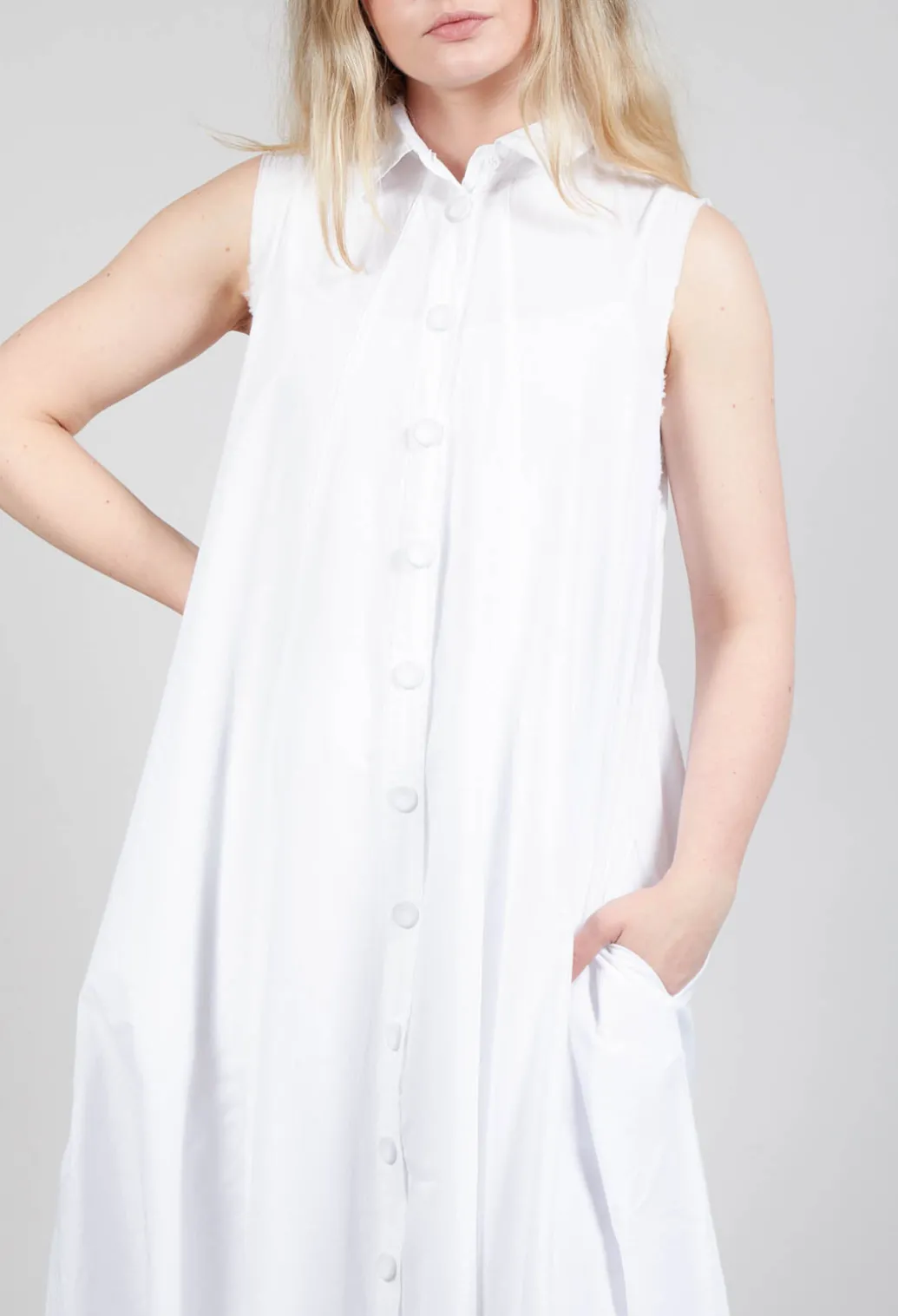 Sleeveless Shirt Dress in Bianco