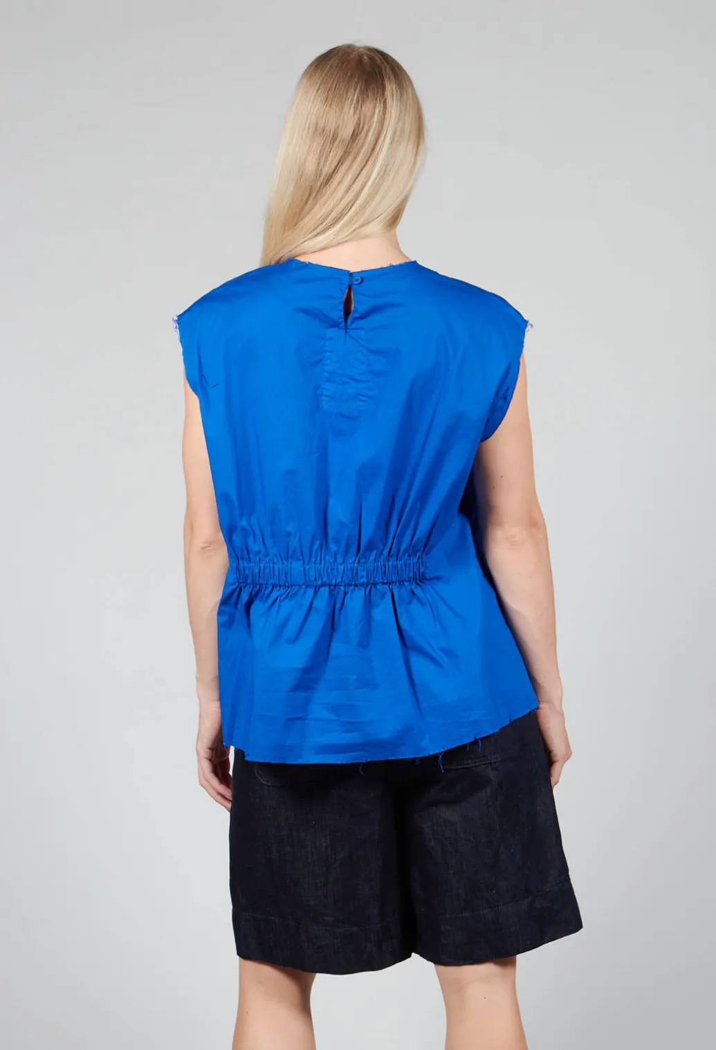 Sleeveless Top in Mare