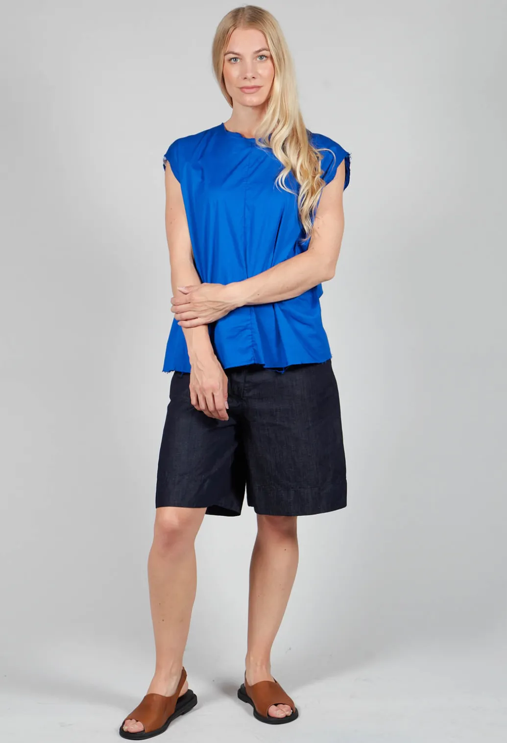 Sleeveless Top in Mare