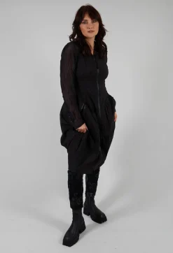 Sleeveless Zip Through Dress in Black Shiny Print