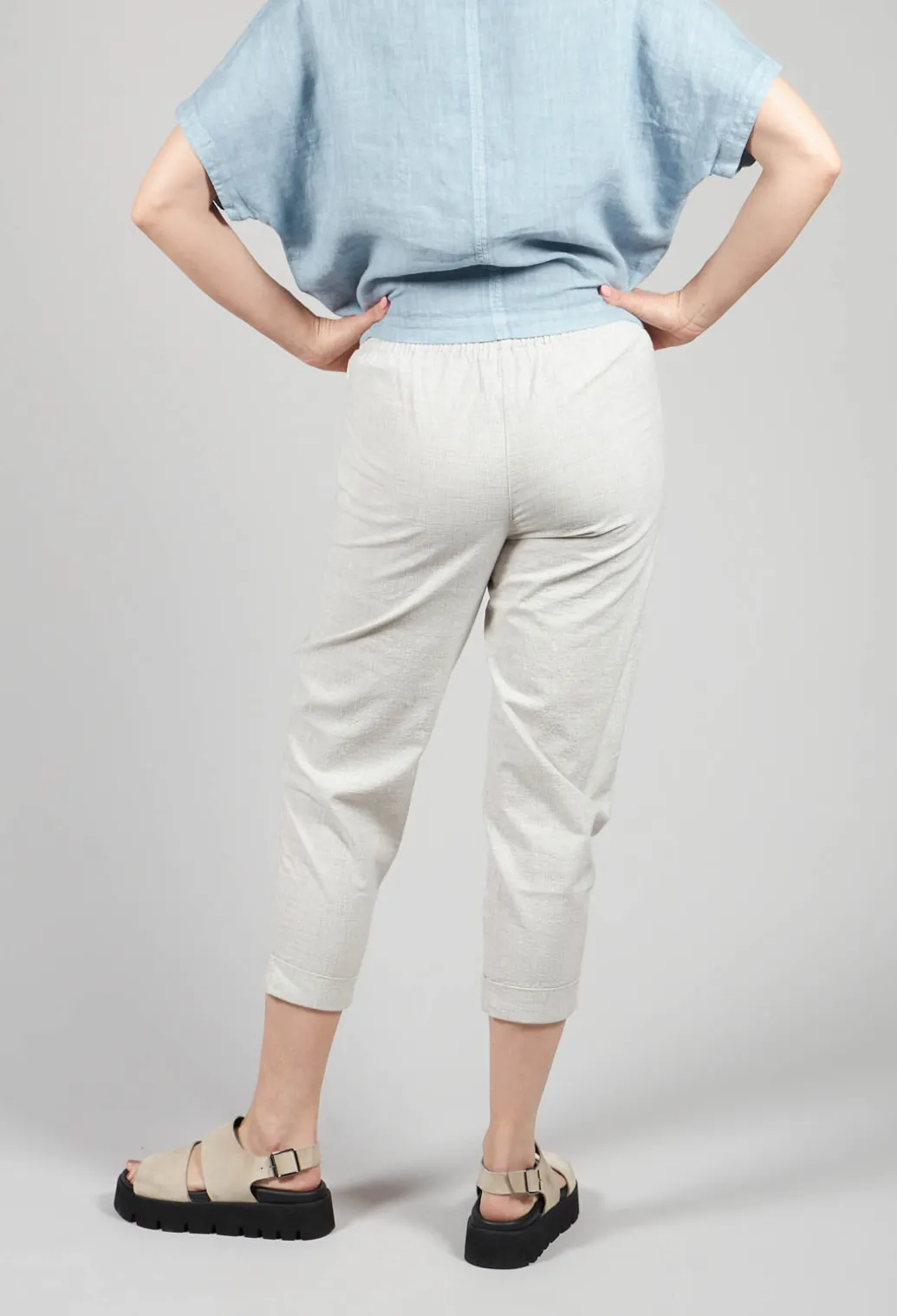 Slim Fit Geisha Pants in Greige