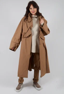 Slim Trousers in Camel