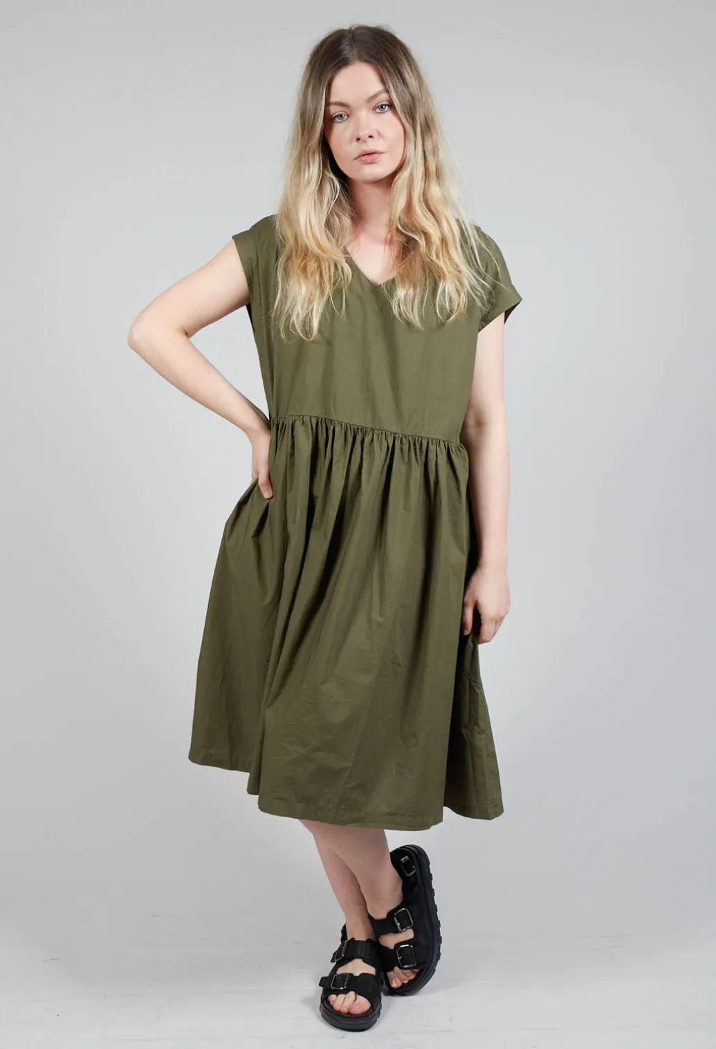 Smock Dress in Oliva