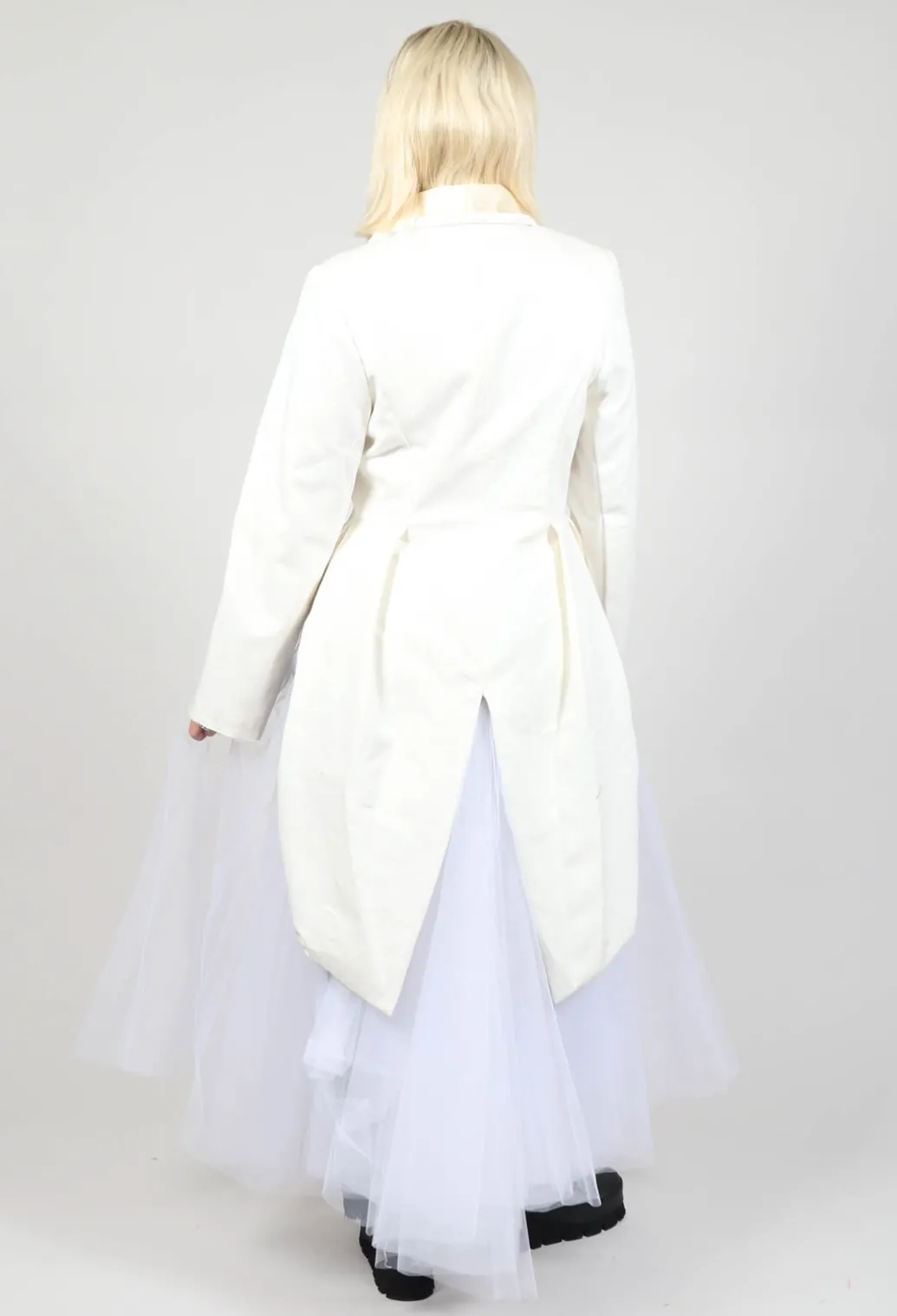Snow White Long Blazer Tulle