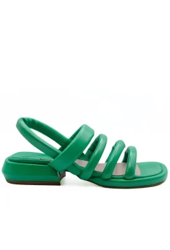 Strappy Sandals in Verde