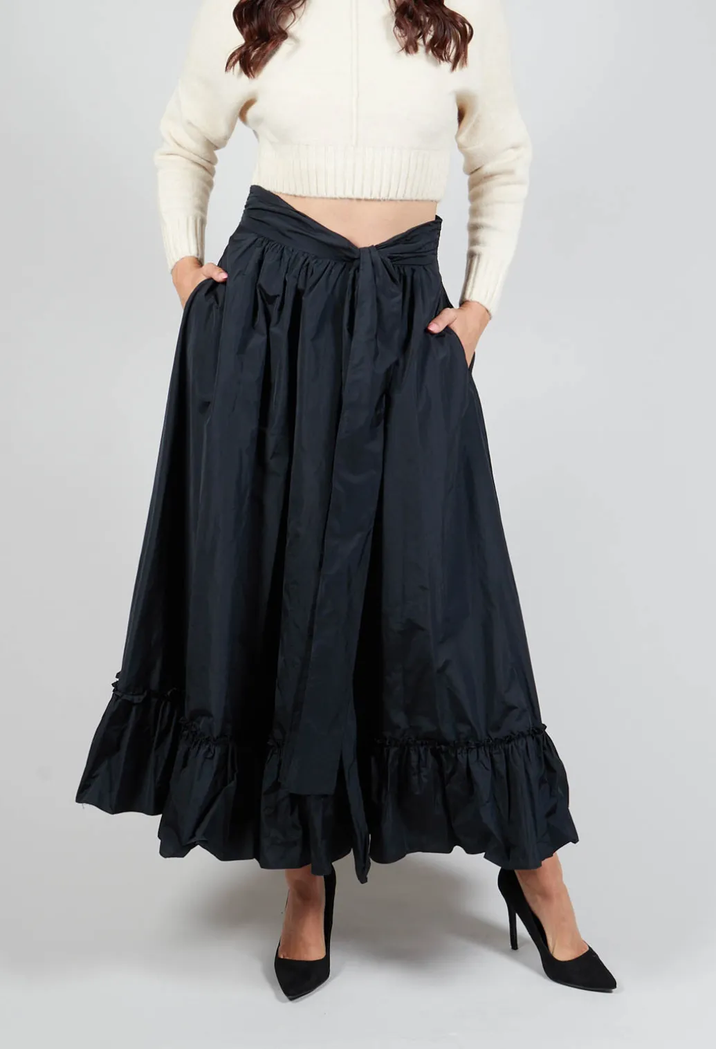 Taffeta Frill Hem Skirt in Black