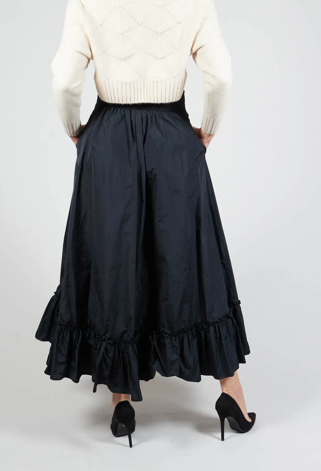 Taffeta Frill Hem Skirt in Black