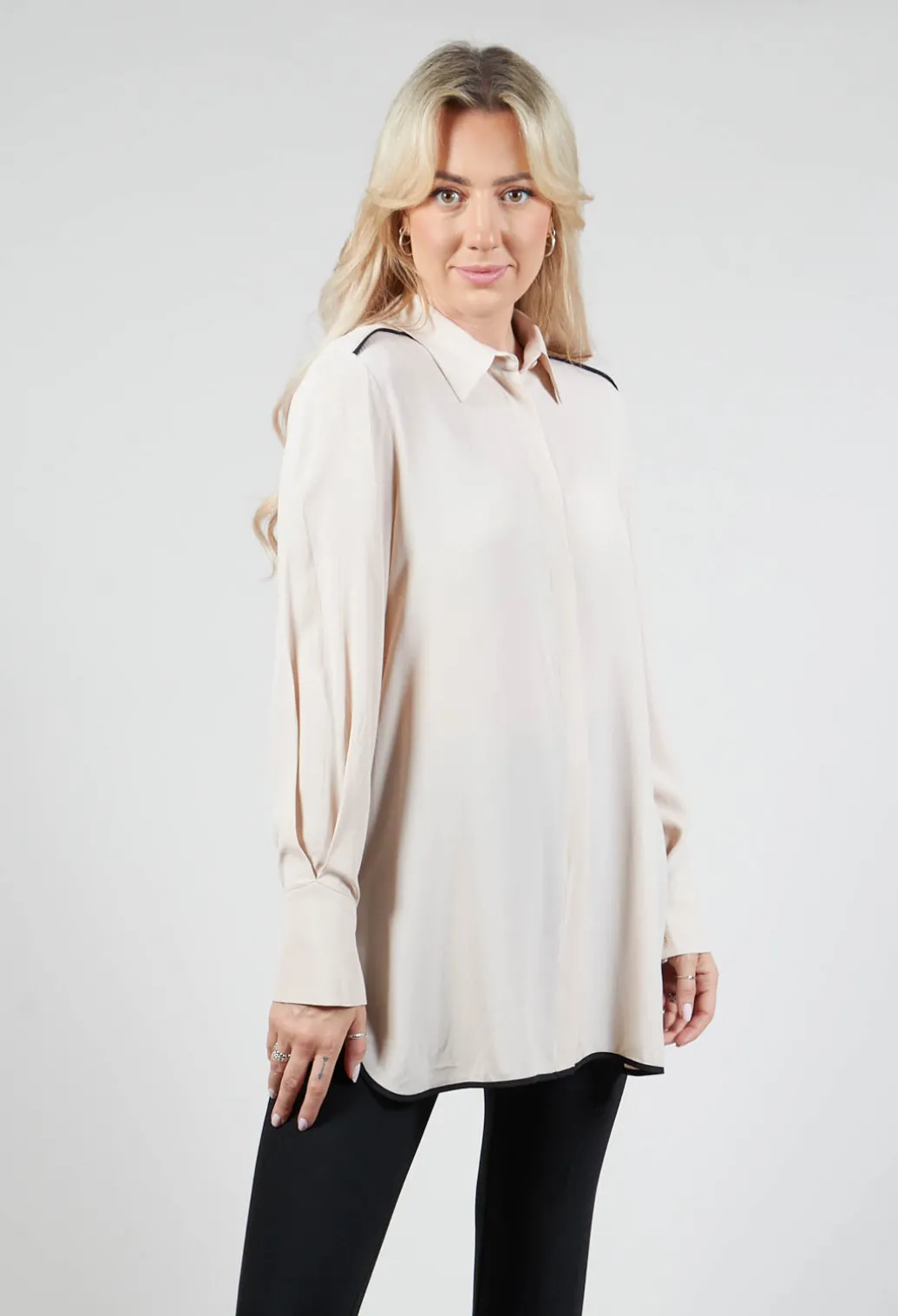 Tailored Shirt with Contrast Piping in Stone
