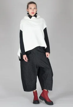 Textured Wide Leg Trousers in Black