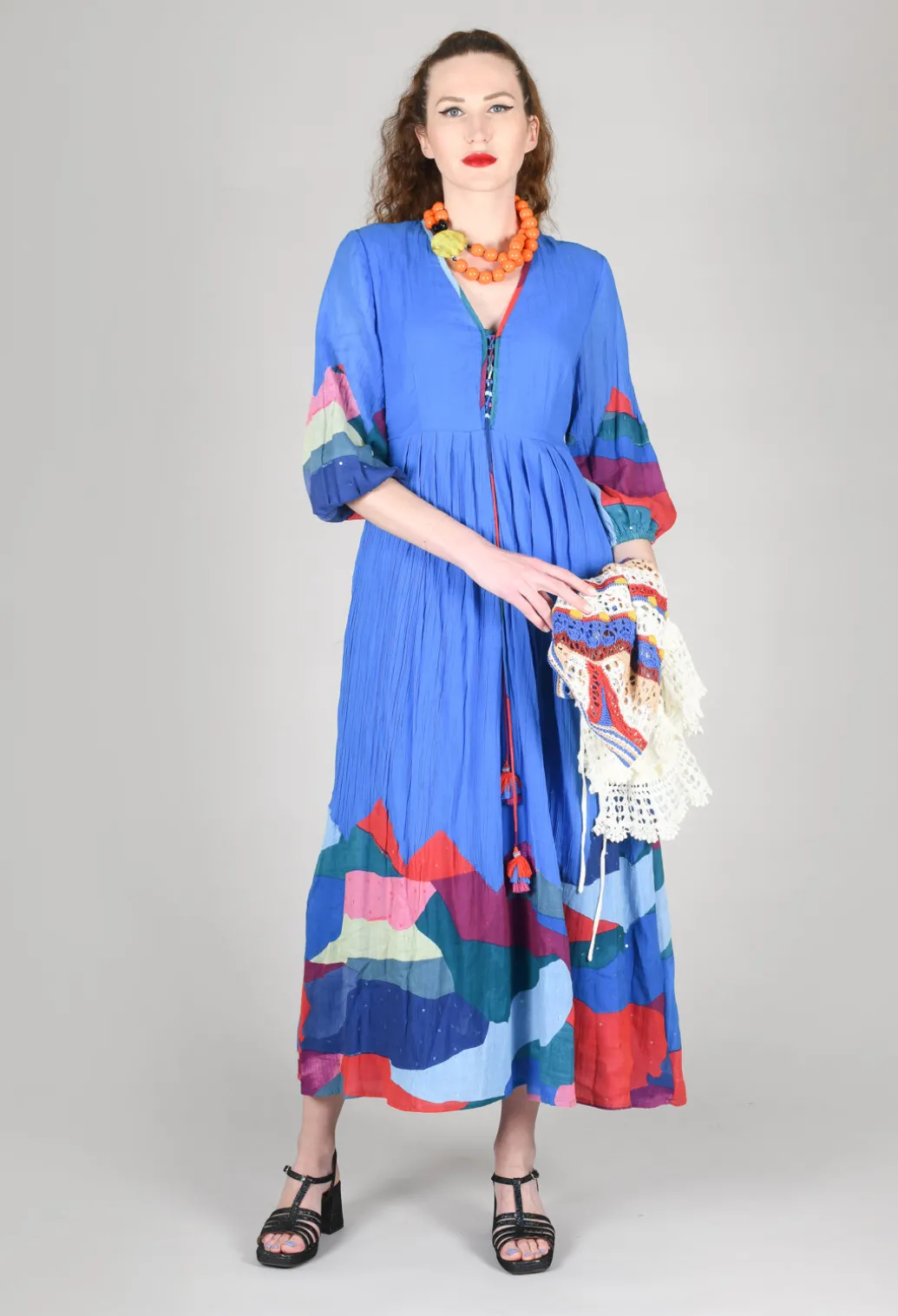 Theatral Dress in Bleu and Petr