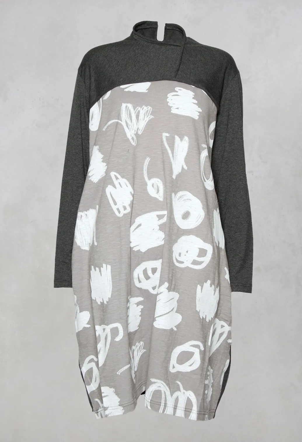 Tunic Jumper Dress with Print in Grey and White
