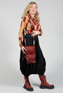 Twin Pocket Bag in Waxy Cinnamon