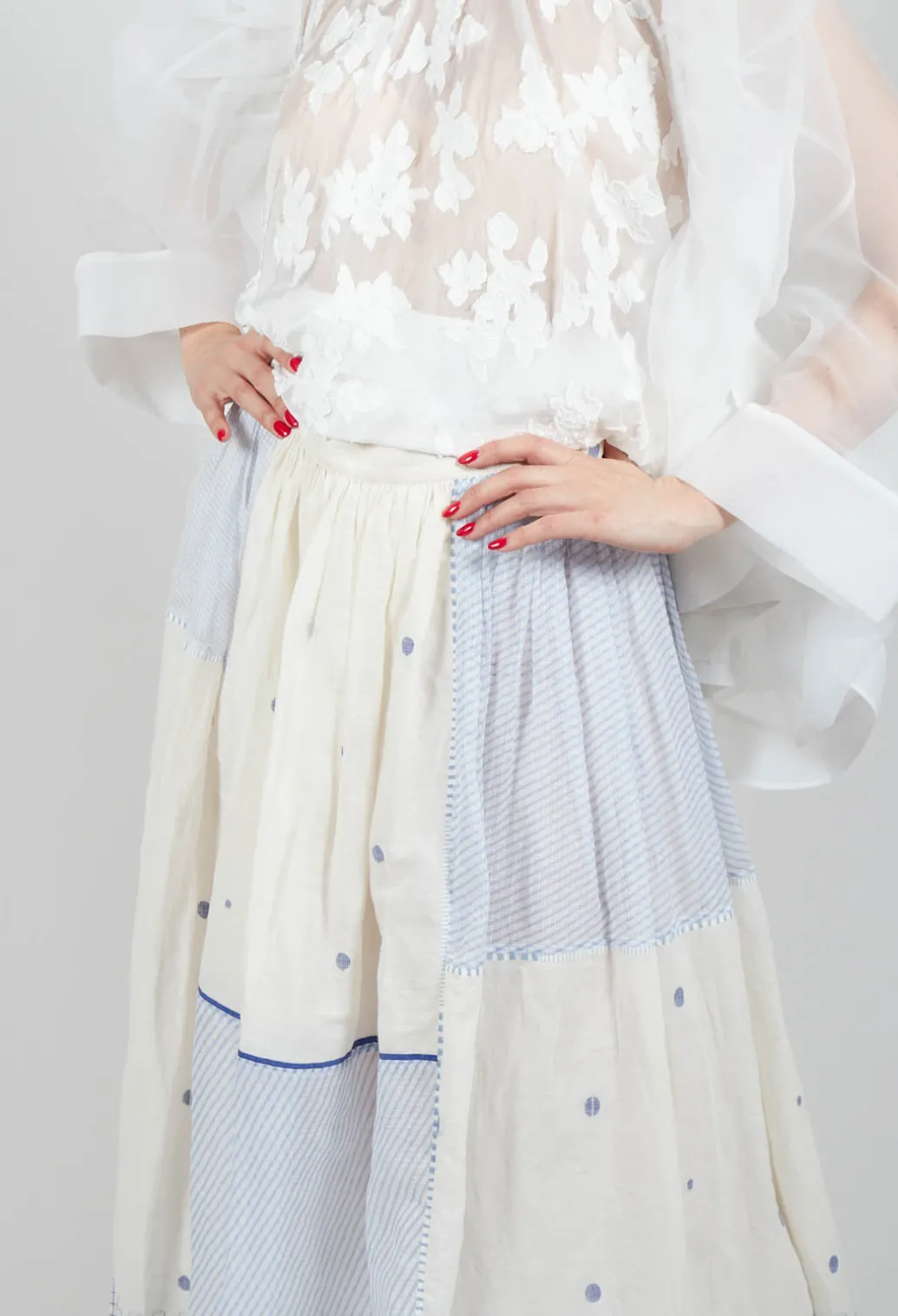 Uber Skirt in Ecru