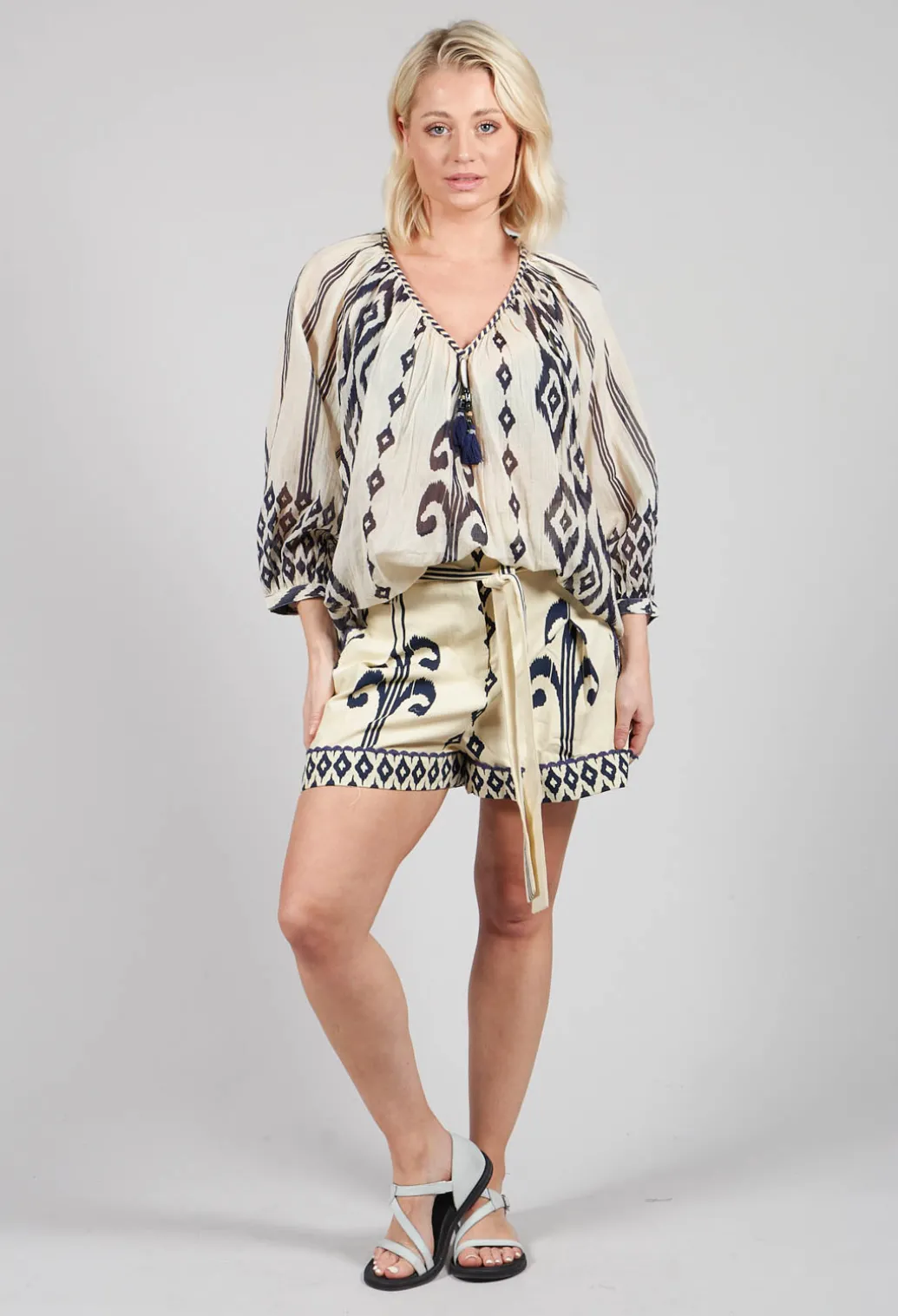 Wanda Shorts in Ecru