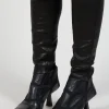 Yuko Kitten Heel Boot in Nero